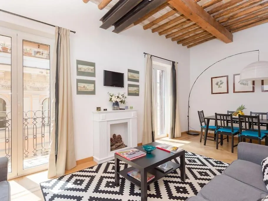 Trevi Fountain Luxury Apartment Rome