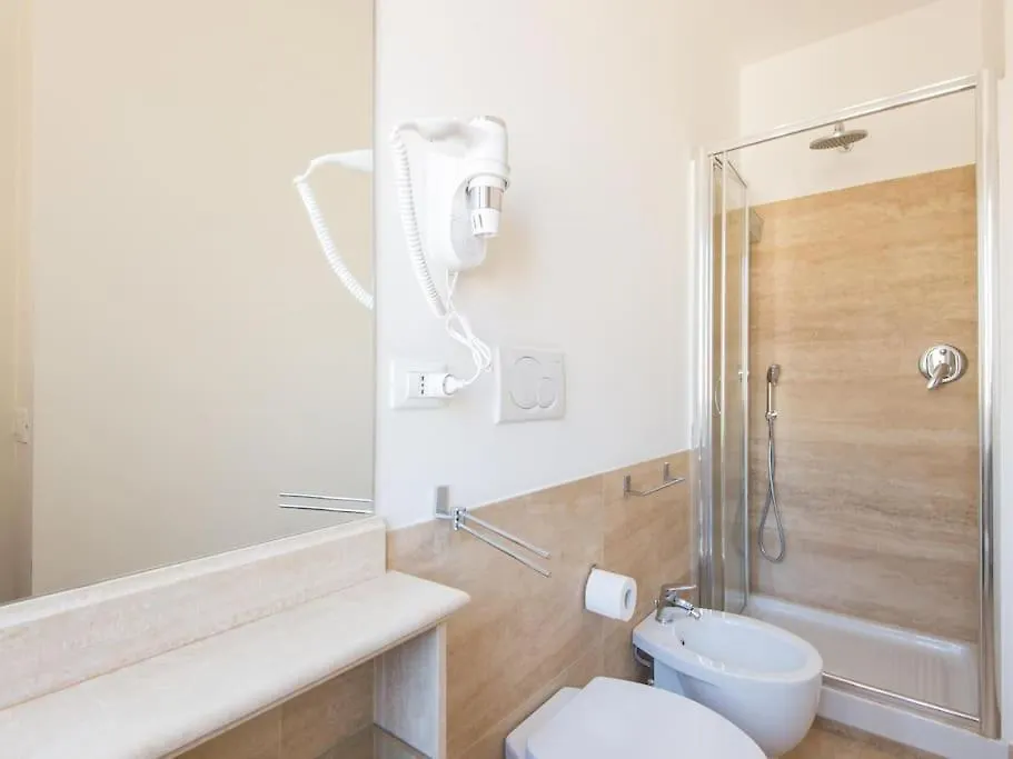 Trevi Fountain Luxury Apartment Rome