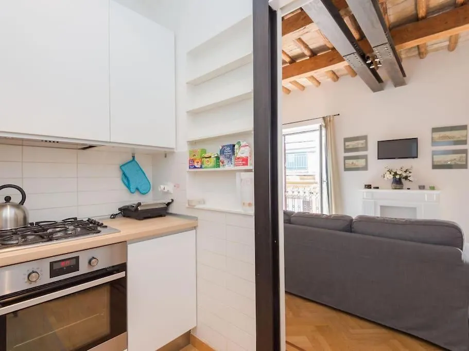 Trevi Fountain Luxury Apartment Rome 0*,